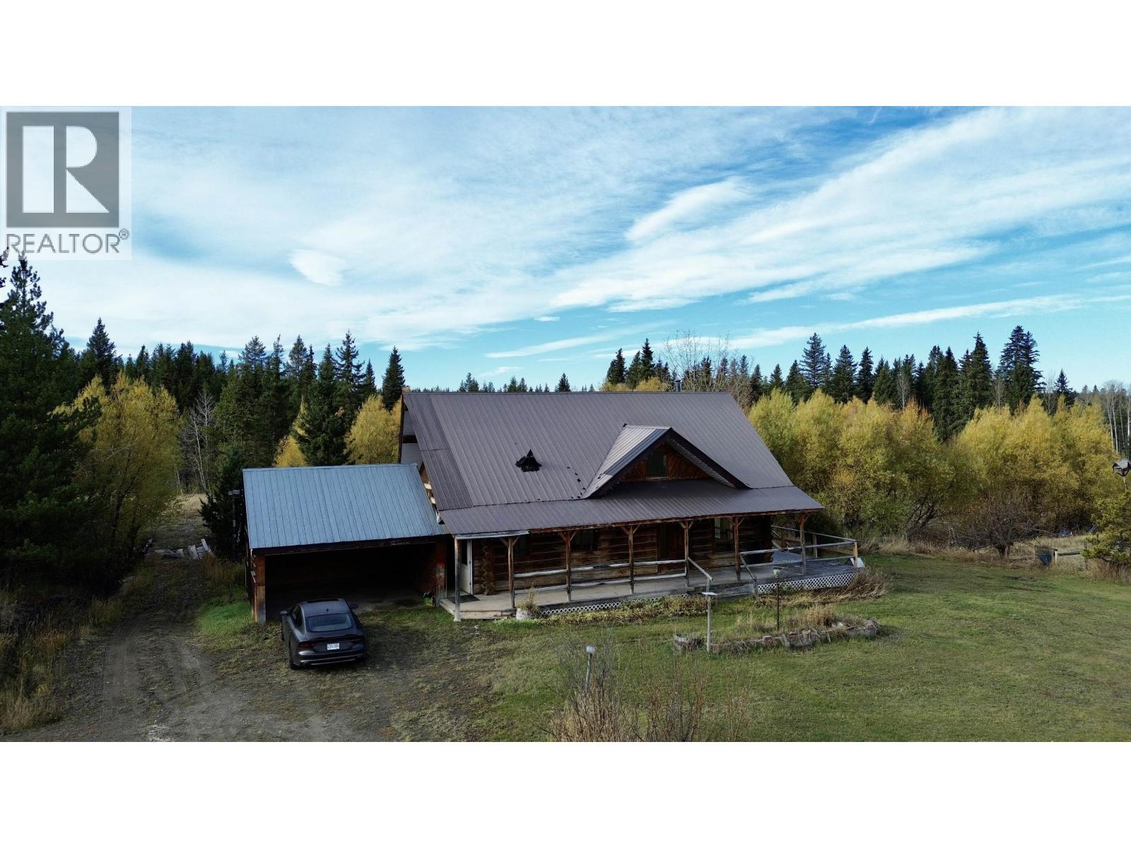 3642 SPOKIN LAKE ROAD, 150 Mile House, British Columbia