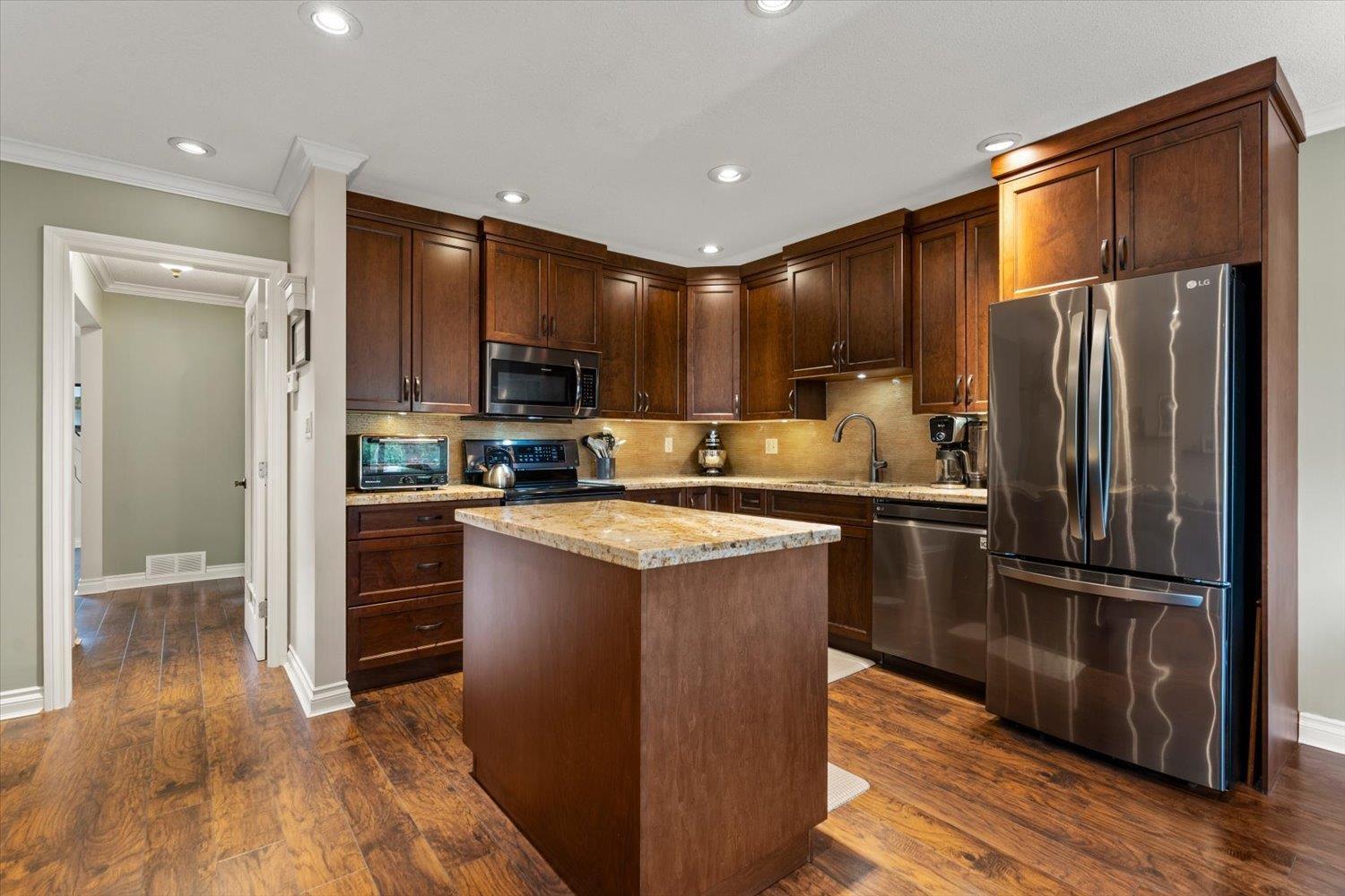 5 32925 George Ferguson Way, Abbotsford, British Columbia  V2S 6Z9 - Photo 13 - R3175628