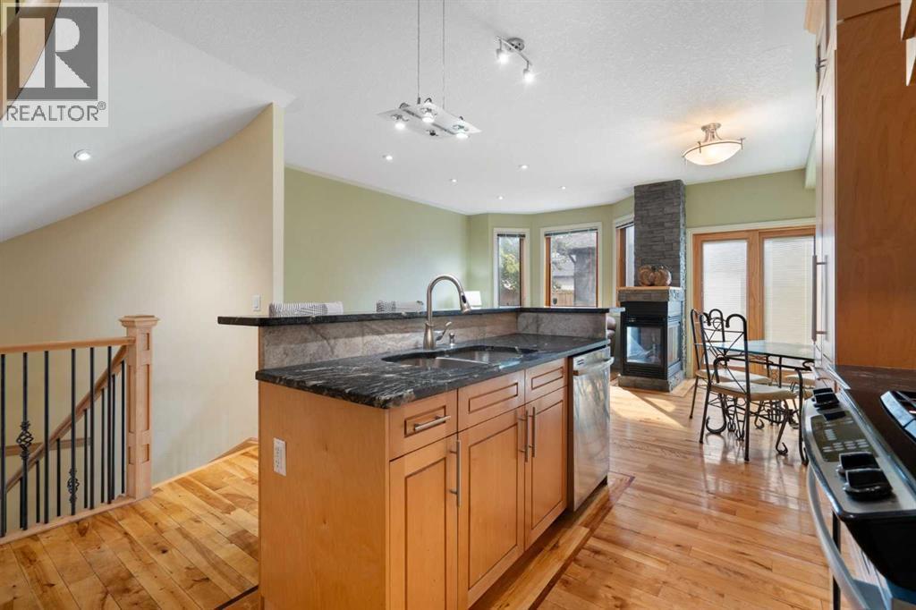 2323 22 Avenue SW, Calgary, Alberta  T2T 0T1 - Photo 11 - A2348482