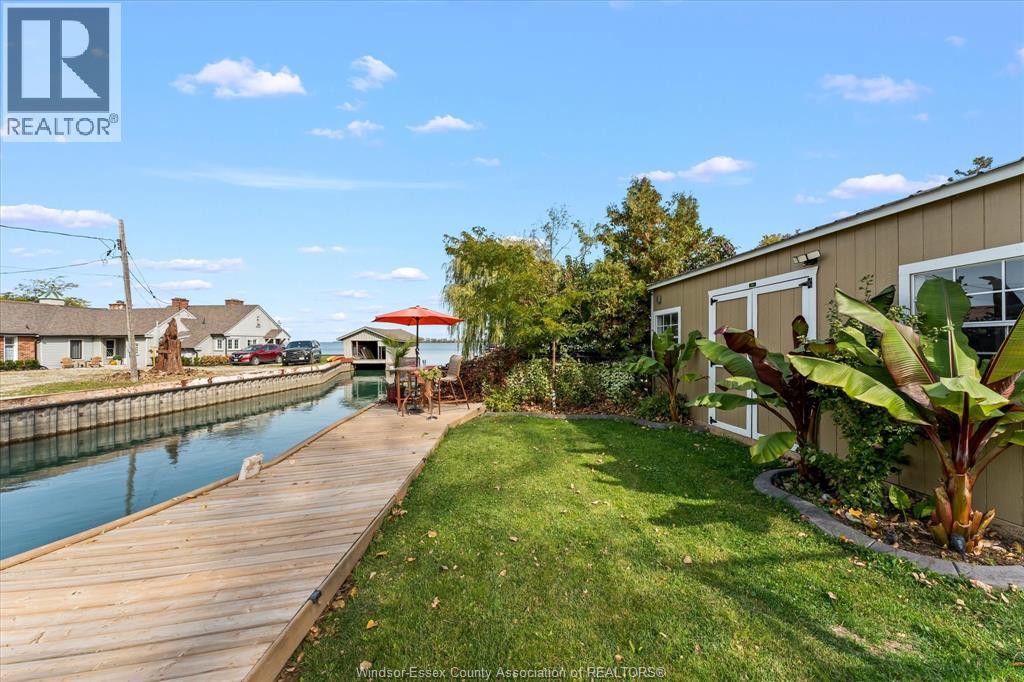 3 Shangrila Street, Amherstburg, Ontario N9V 2T3 - Photo 4 - 26025514