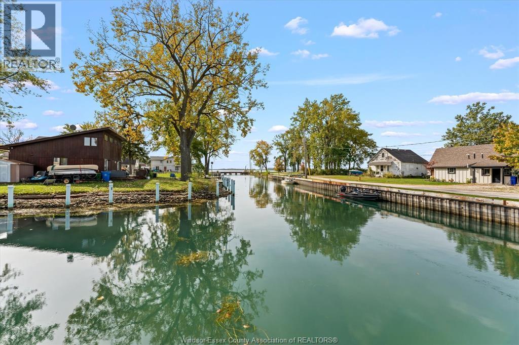 3 Shangrila Street, Amherstburg, Ontario N9V 2T3 - Photo 43 - 26025514