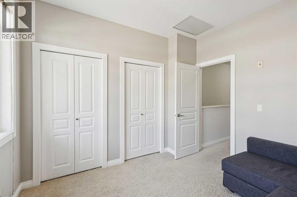 17, 181 Rockyledge View NW