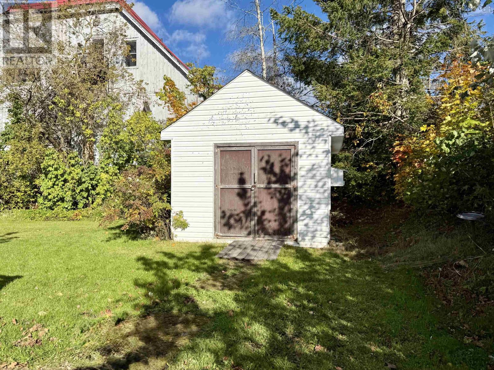 10 Chapel Street, Springhill, Nova Scotia  B0M 1X0 - Photo 43 - 202626056