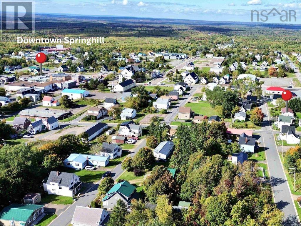 10 Chapel Street, Springhill, Nova Scotia  B0M 1X0 - Photo 8 - 202626056