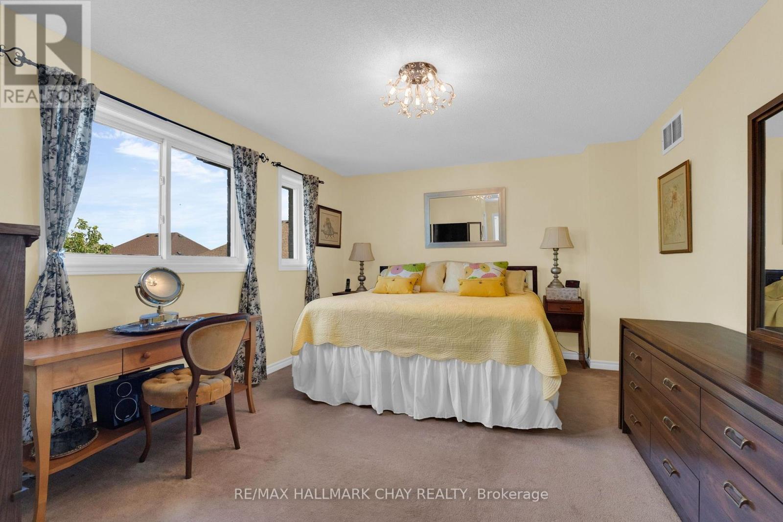6 Whispering Pine Place, Barrie, Ontario  L4N 9R9 - Photo 22 - S14031892