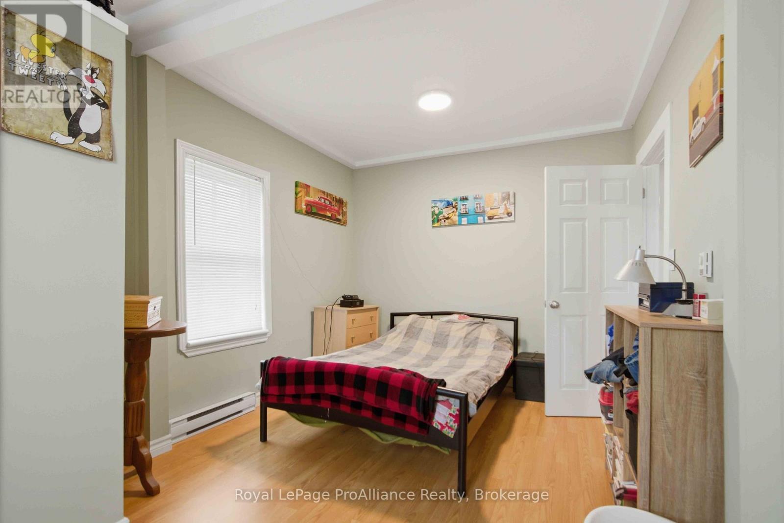 12 Albert Road, Quinte West, Ontario  K0K 2C0 - Photo 11 - X14088410