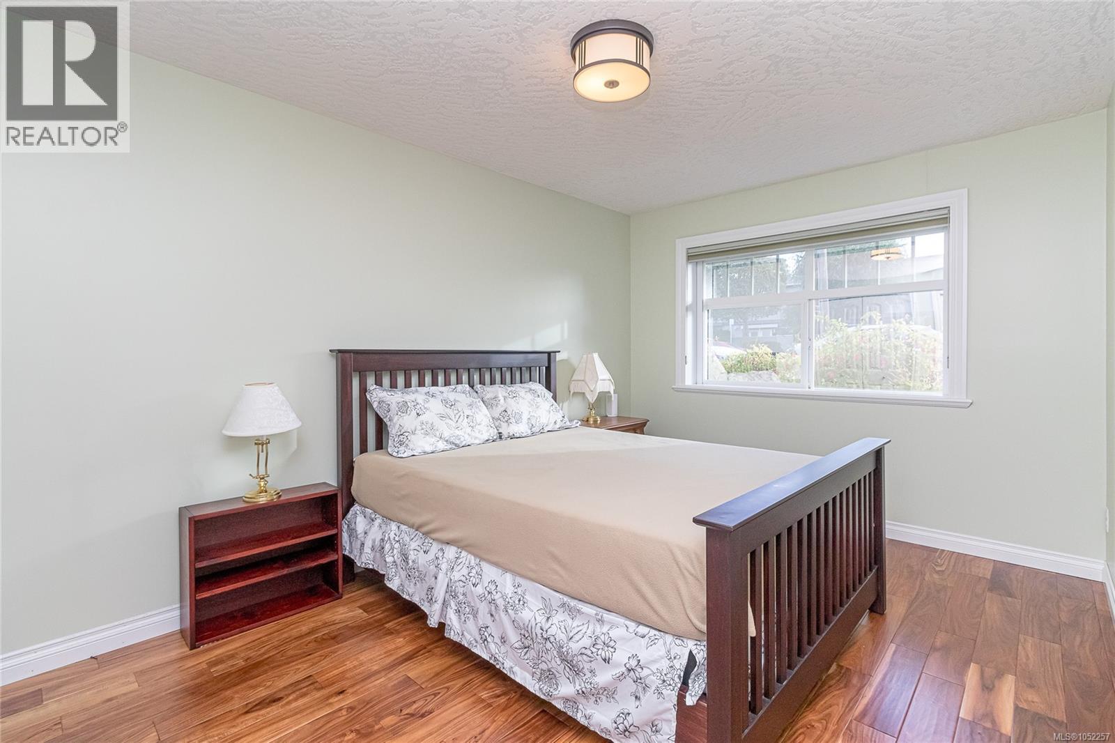 102 2318 James White Blvd