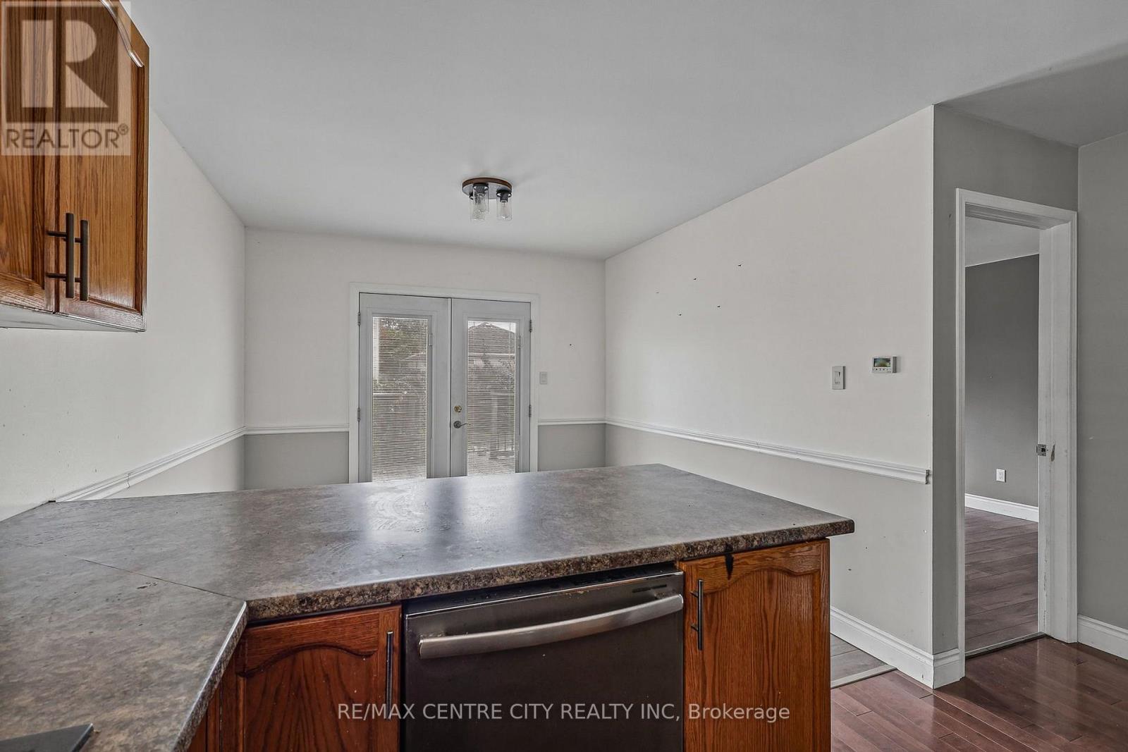 37 Juno Drive, St. Thomas, Ontario  N5R 6E9 - Photo 12 - X14088404