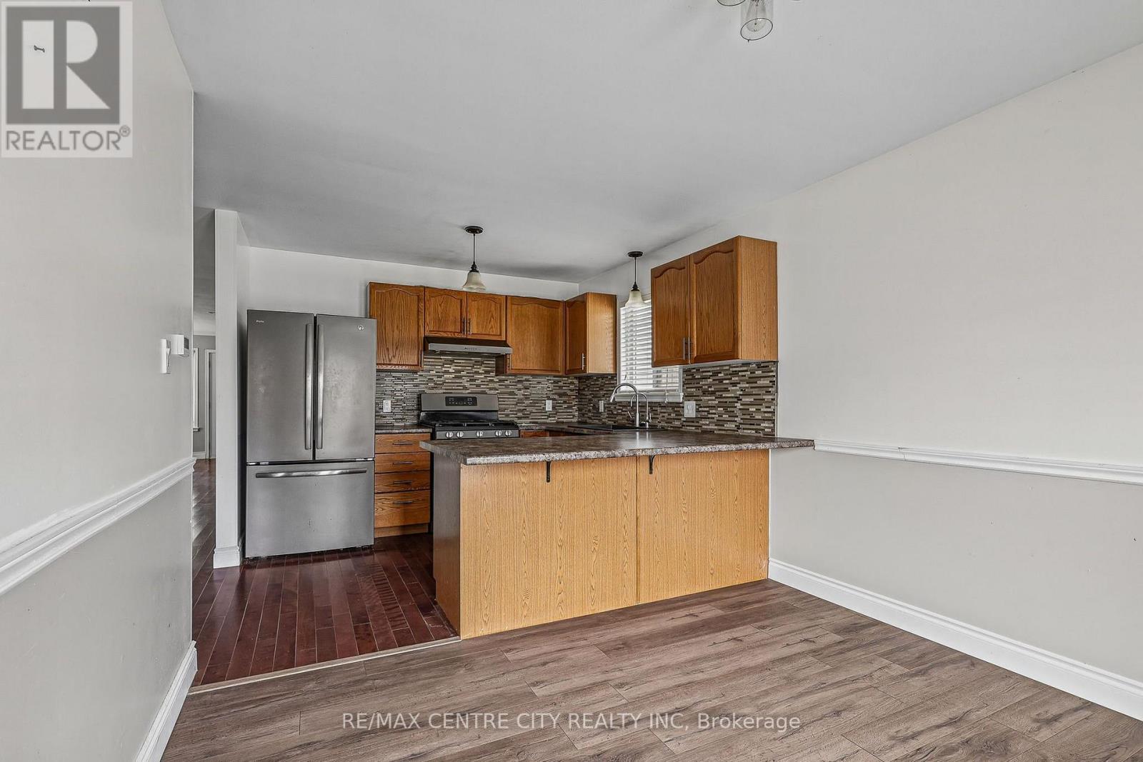 37 Juno Drive, St. Thomas, Ontario  N5R 6E9 - Photo 13 - X14088404