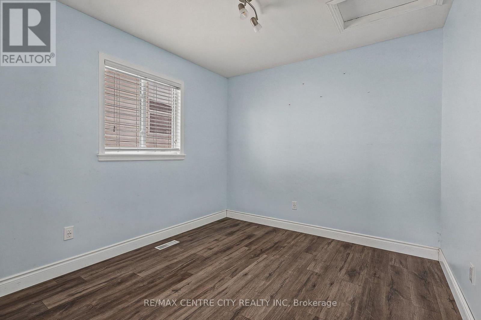 37 Juno Drive, St. Thomas, Ontario  N5R 6E9 - Photo 17 - X14088404
