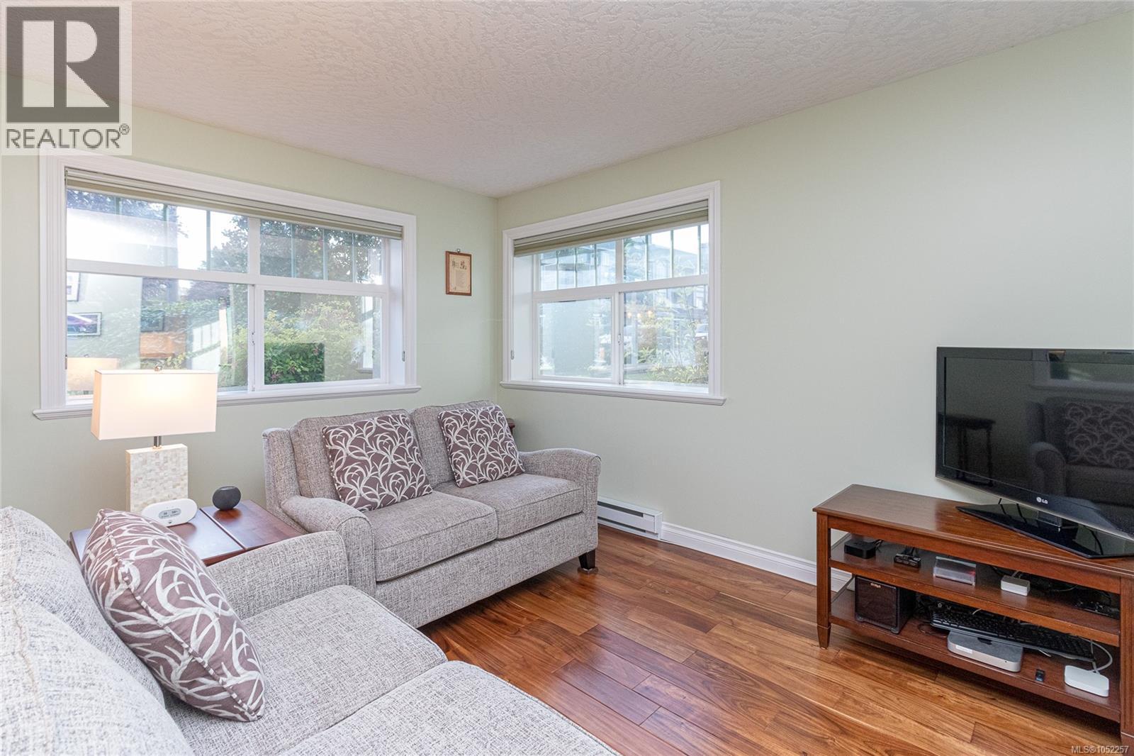 102 2318 James White Blvd