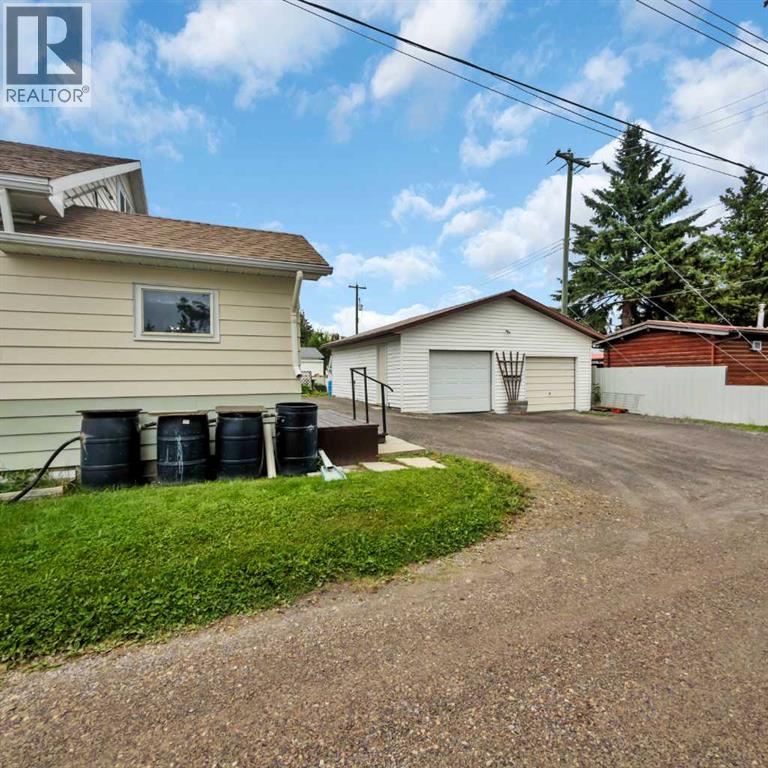 4815 46 Street, Rocky Mountain House, Alberta  T4T 1C4 - Photo 8 - A2351935