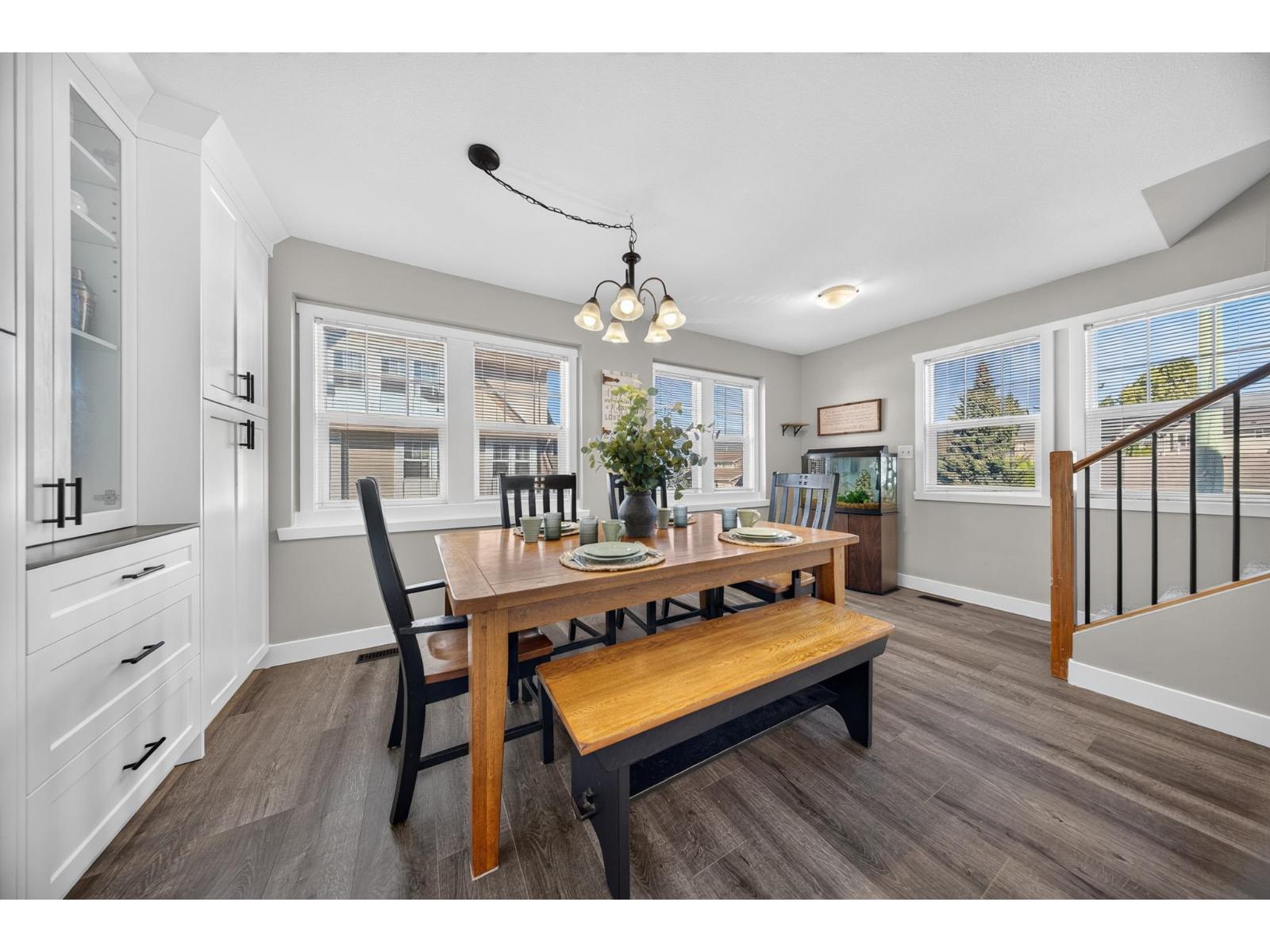 4 46538 FIRST AVENUE|Chilliwack Proper East