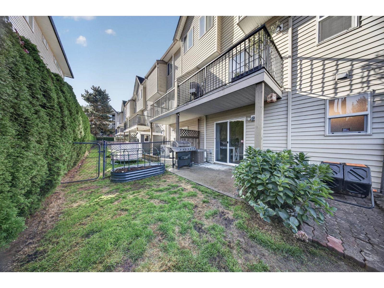 4 46538 FIRST AVENUE|Chilliwack Proper East