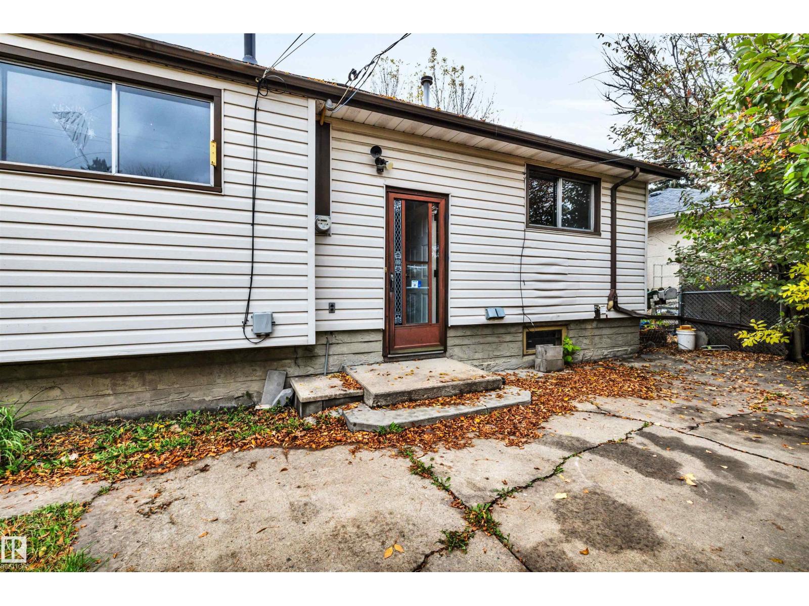 12823 94 ST NW