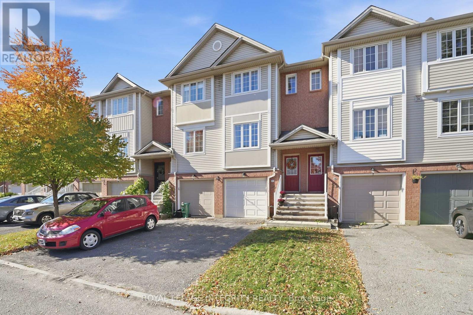 24 Yorkville Street, Ottawa, Ontario  K2C 4B6 - Photo 2 - X14088362