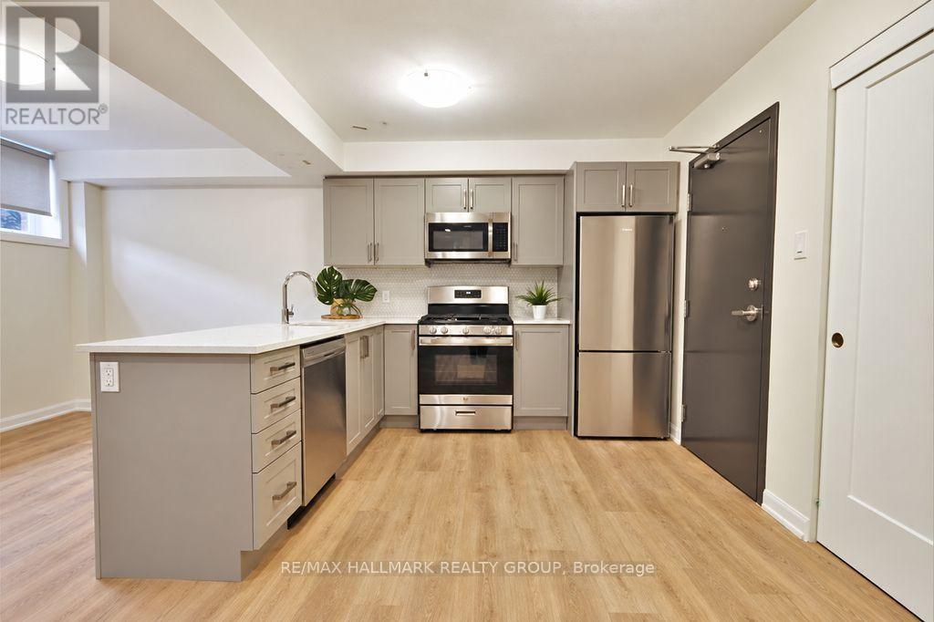 001 - 351 Croydon Avenue, Ottawa, Ontario K2B 0A4 - Photo 3 - X14088408