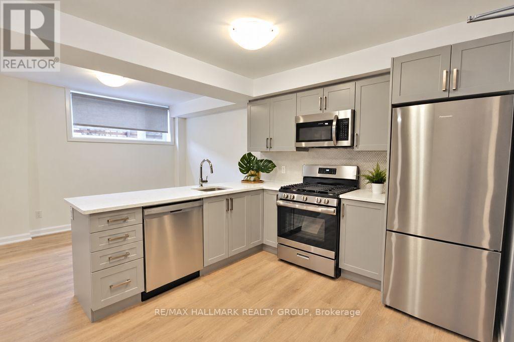 001 - 351 Croydon Avenue, Ottawa, Ontario K2B 0A4 - Photo 4 - X14088408