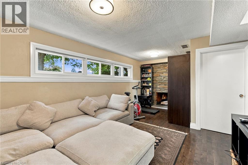 617 Scenic Drive, Hamilton, Ontario  L9C 1H2 - Photo 29 - 40867324