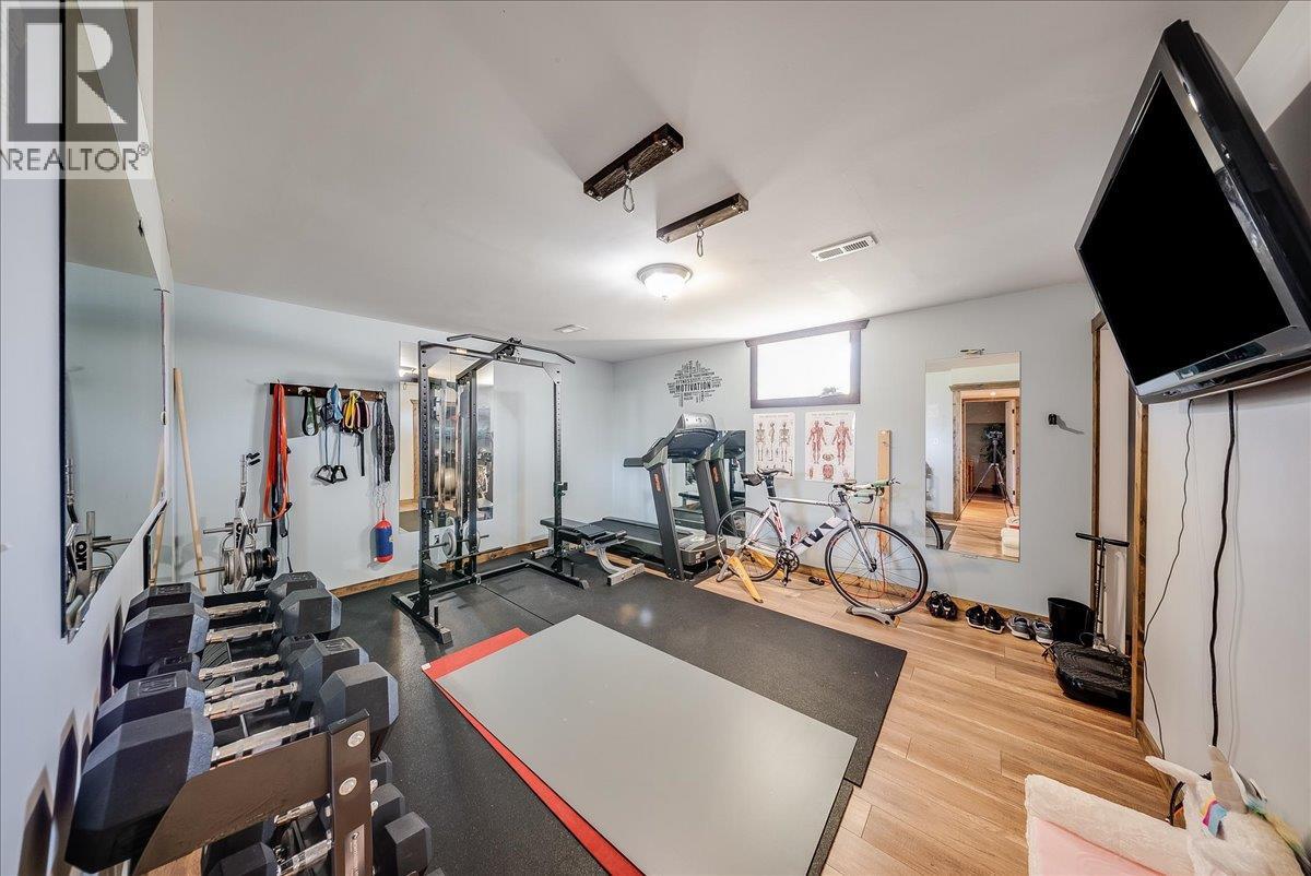 2045 Raspberry Road, Castlegar, British Columbia  V1N 4T6 - Photo 41 - 10403496