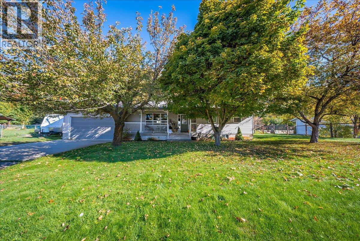 2045 Raspberry Road, Castlegar, British Columbia  V1N 4T6 - Photo 55 - 10403496