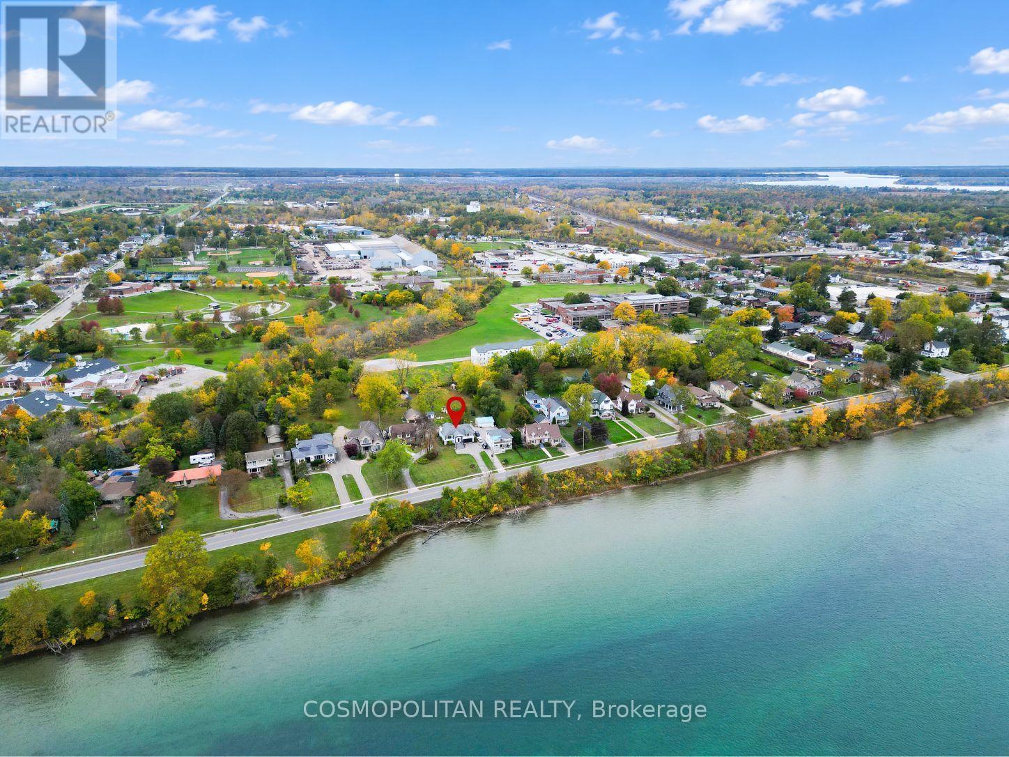431 Niagara Boulevard, Fort Erie (Central), Ontario  L2A 3H2 - Photo 2 - X14088350