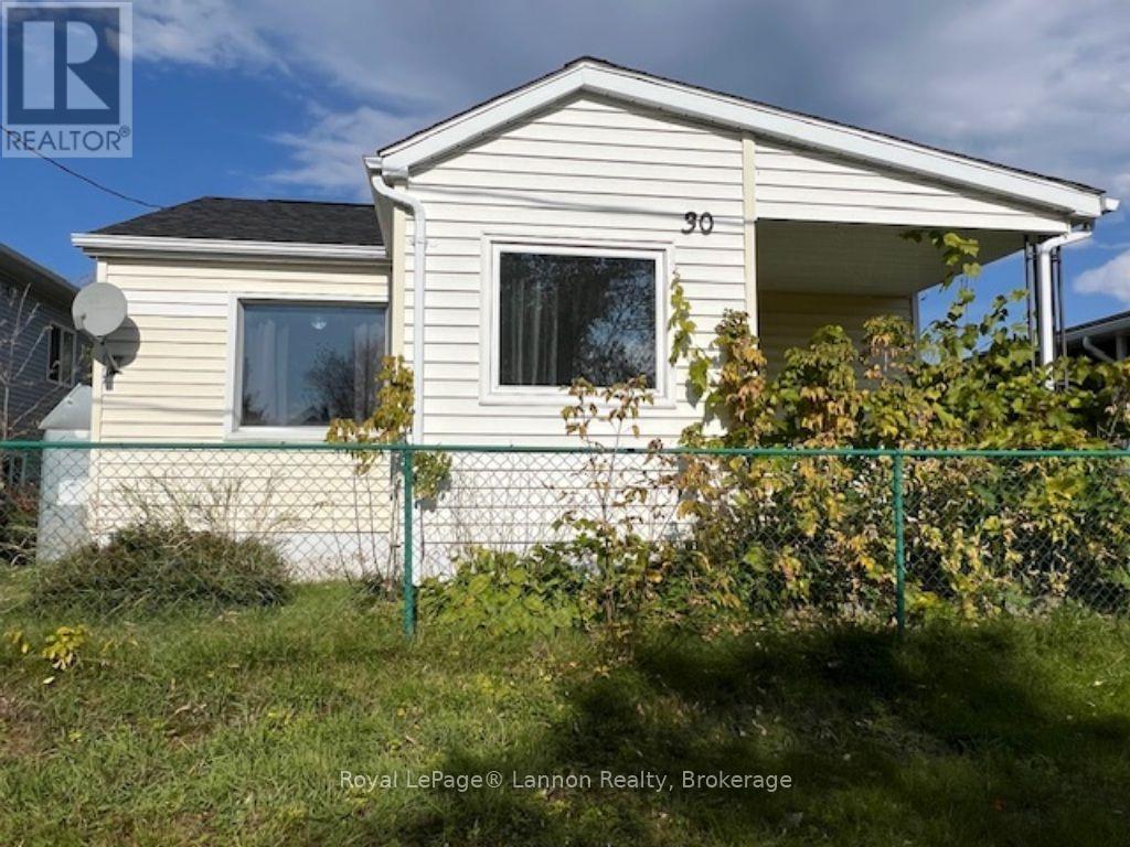 30 Queen Street, Sioux Lookout, Ontario  P8T 1E8 - Photo 14 - X14088384
