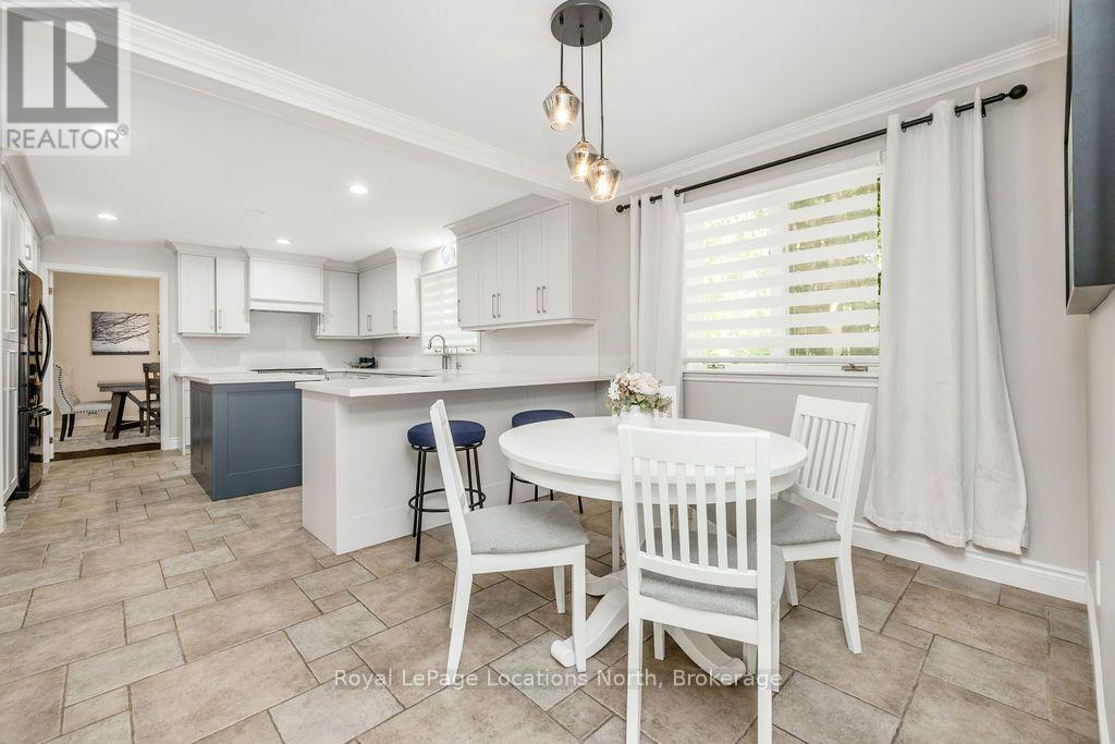 8 Seeley Court, Wasaga Beach, Ontario  L9Z 2A7 - Photo 15 - S14088376
