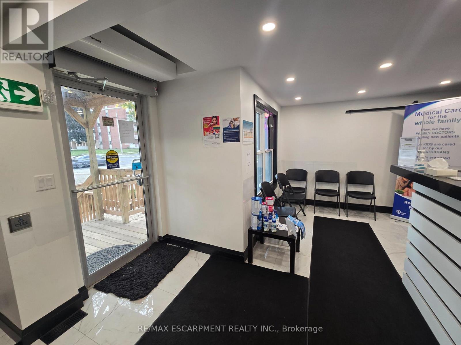 2 - 531 Queenston Road, Hamilton, Ontario  L8K 1J7 - Photo 31 - X13884368