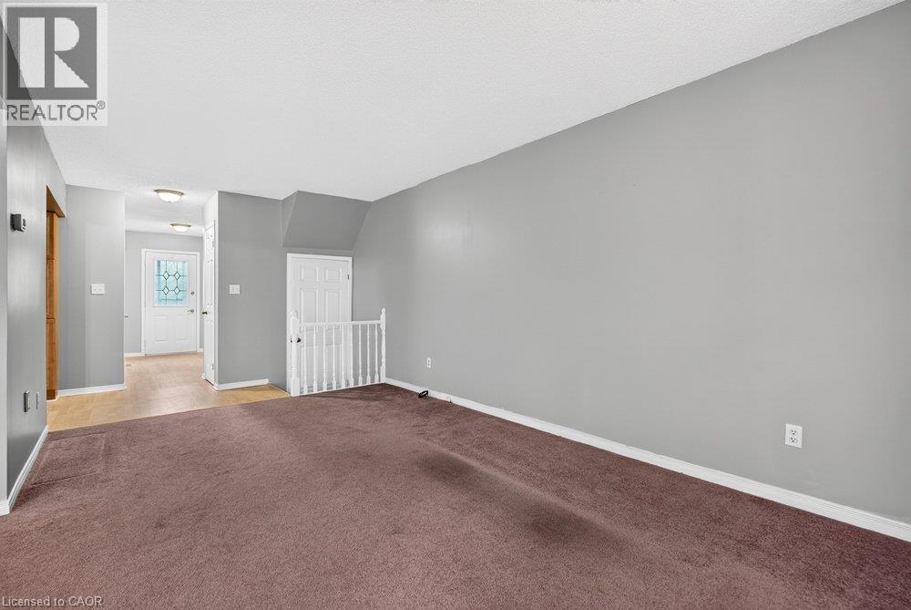 2 Royalwood Court Unit# 20, Stoney Creek, Ontario L8E 4Y9 - Photo 15 - 40865517