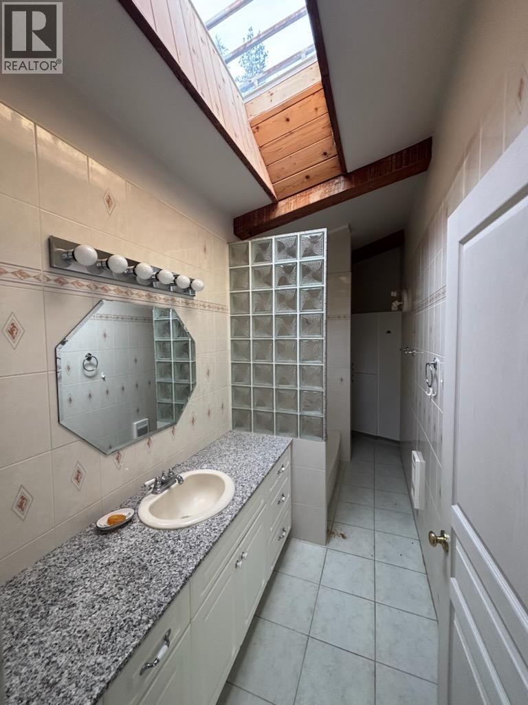 11105 North Fork Road, Grand Forks, British Columbia  V0H 1H8 - Photo 8 - 10403061