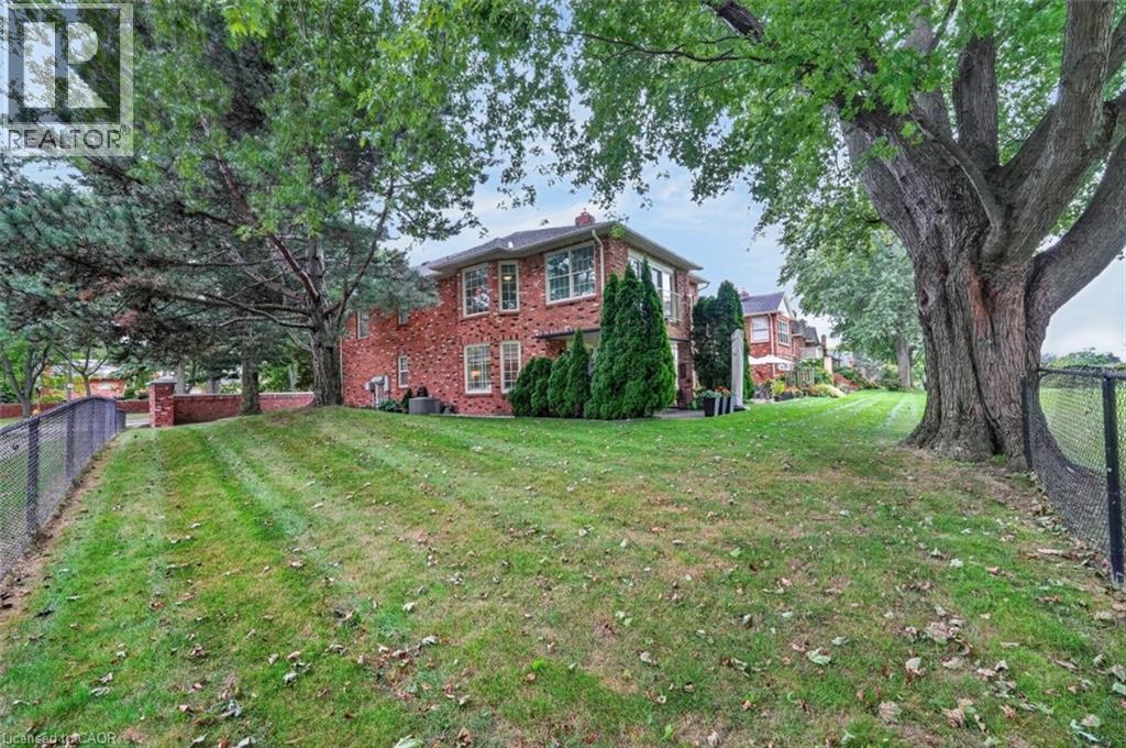 5 Carn Castle Gate Unit# 32, St. Catharines, Ontario  L2N 5V4 - Photo 32 - 40865557