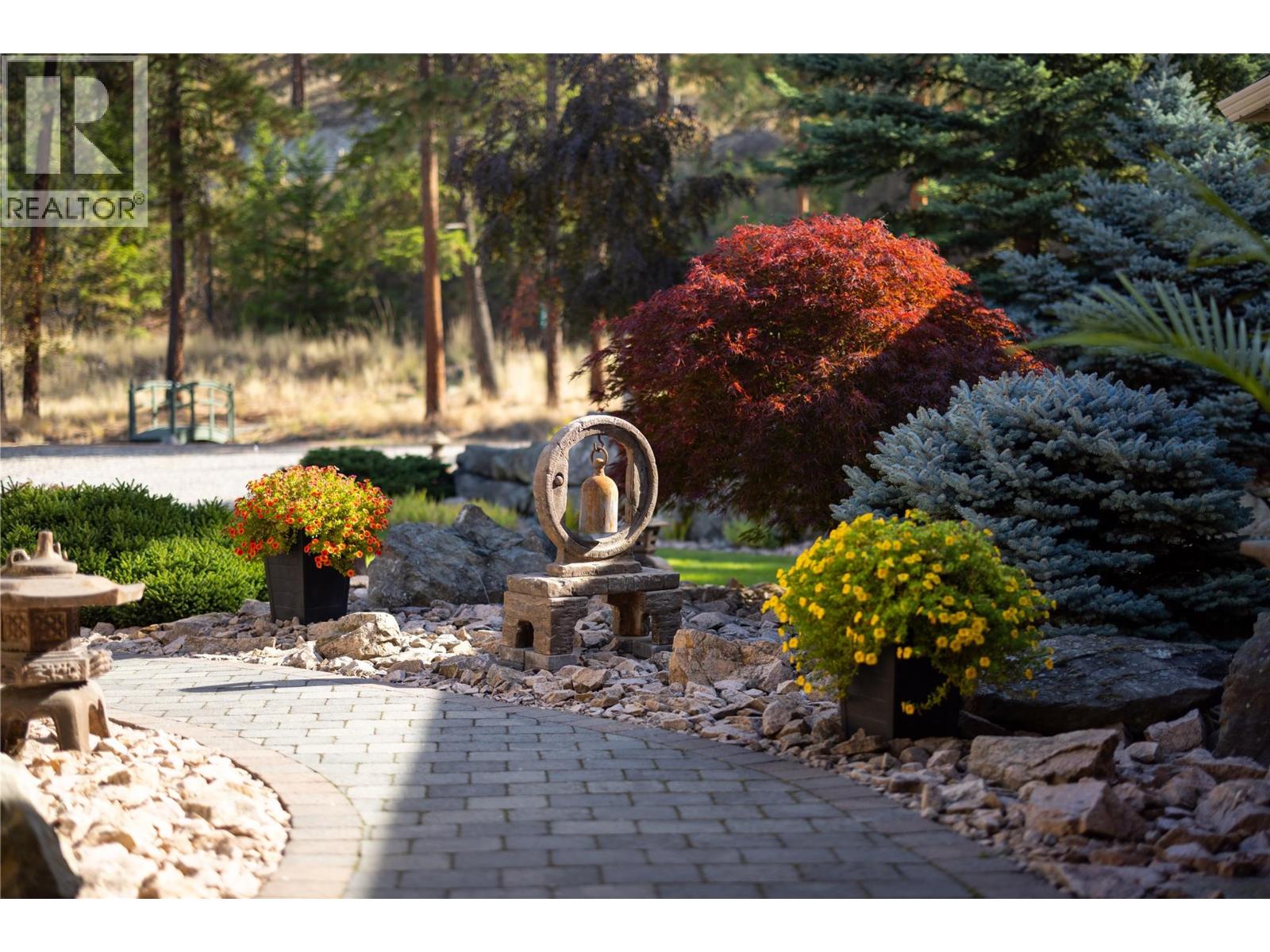 5812 Mccoubrey Road, Lake Country, British Columbia  V4V 2L3 - Photo 52 - 10403377