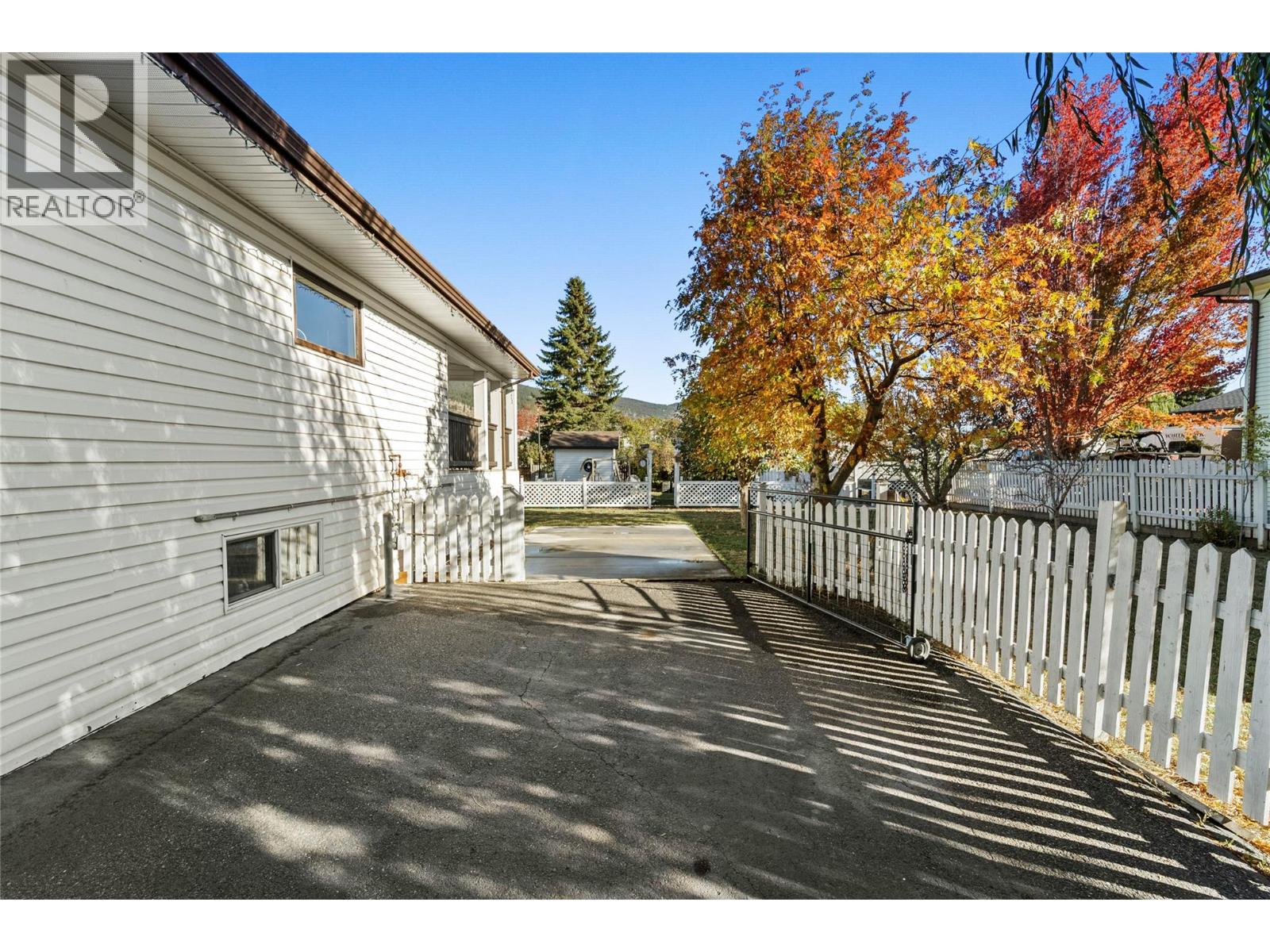 1404 Walnut Avenue, Merritt, British Columbia  V1K 1L3 - Photo 40 - 10403585