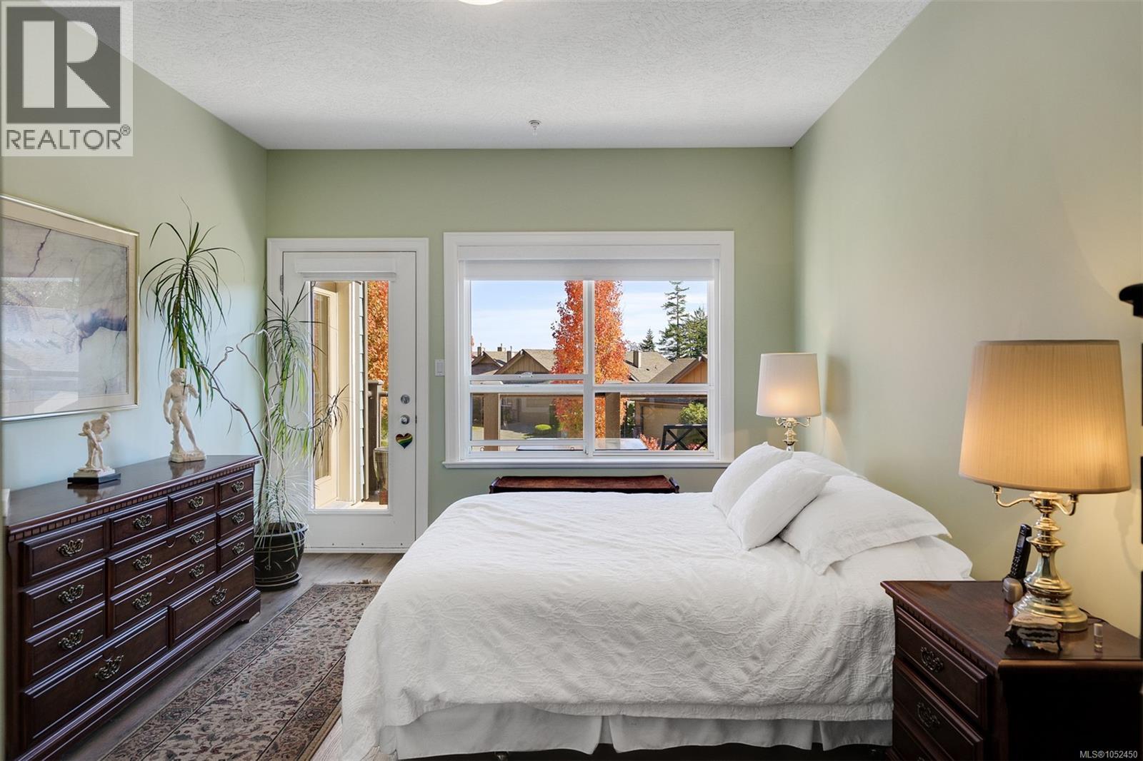41 486 Royal Bay Dr