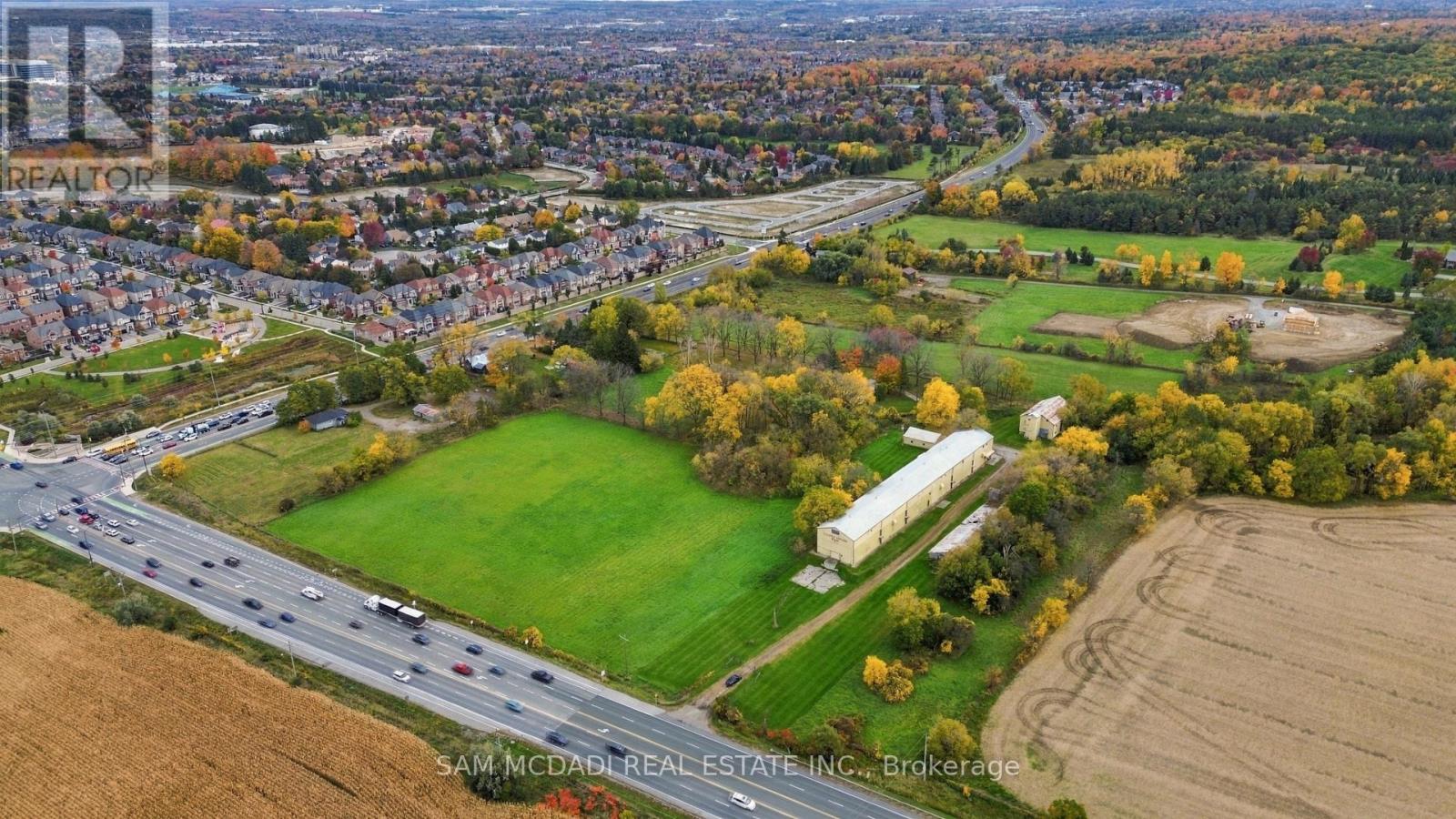 17422 Bathurst Street, King, Ontario L3Y 4V9 - Photo 2 - N14088334