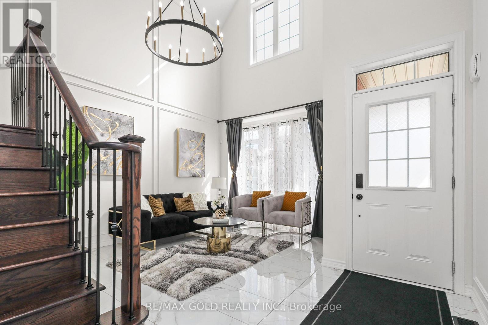 36 Samuel Crescent, Springwater, Ontario  L9X 2A4 - Photo 4 - S14082994