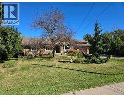 538 MAIN Street W, Grimsby, Ontario