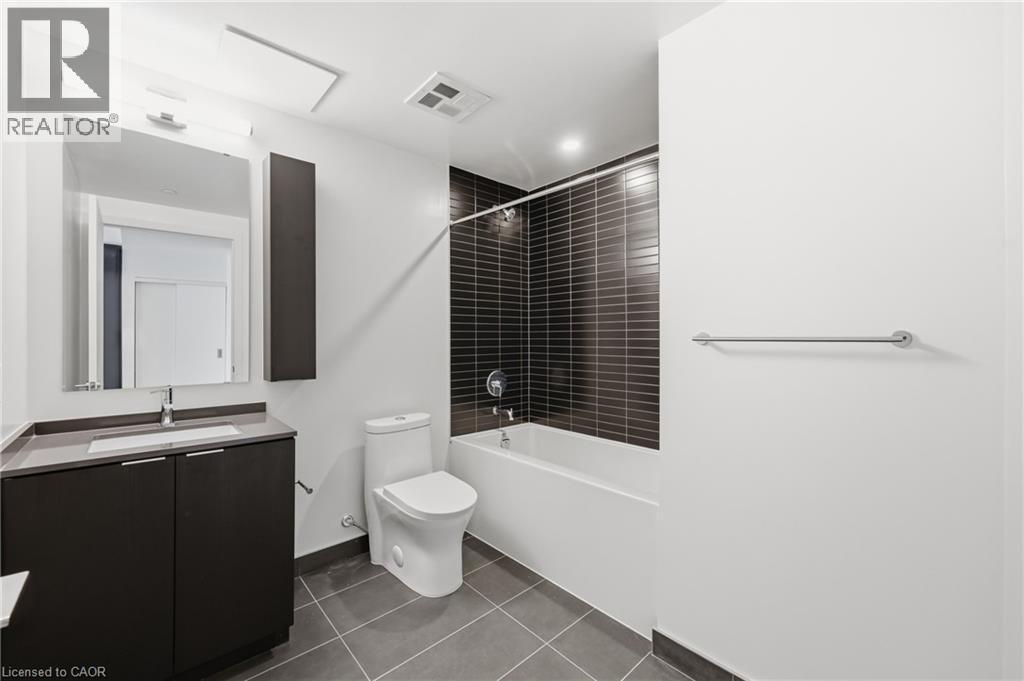 91 N JOHN Street N Unit# 606