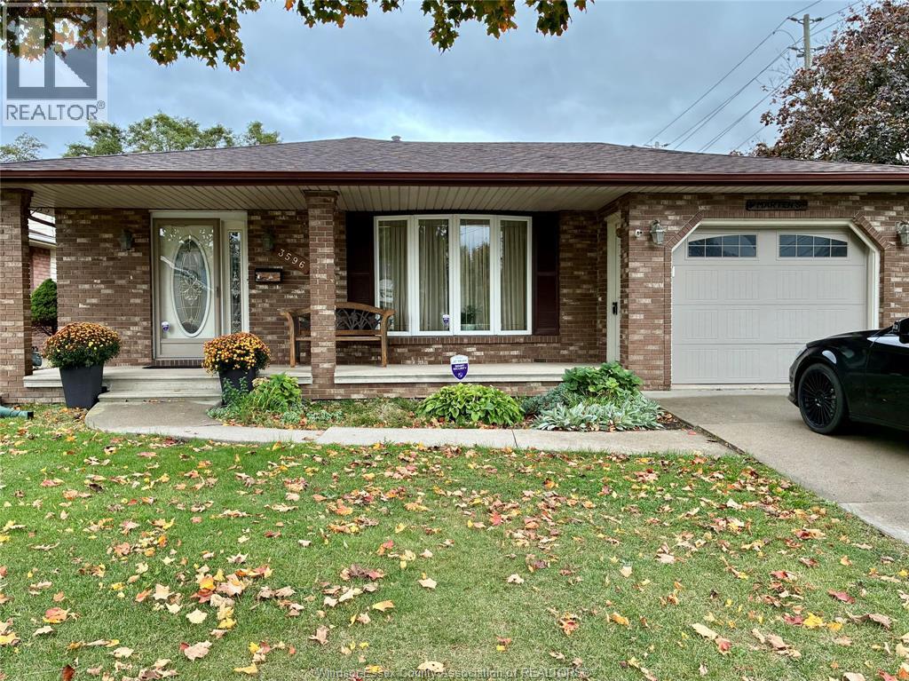 3596 HEMLOCK AVENUE, Windsor, Ontario