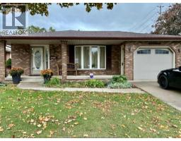 3596 HEMLOCK AVENUE, Windsor, Ontario