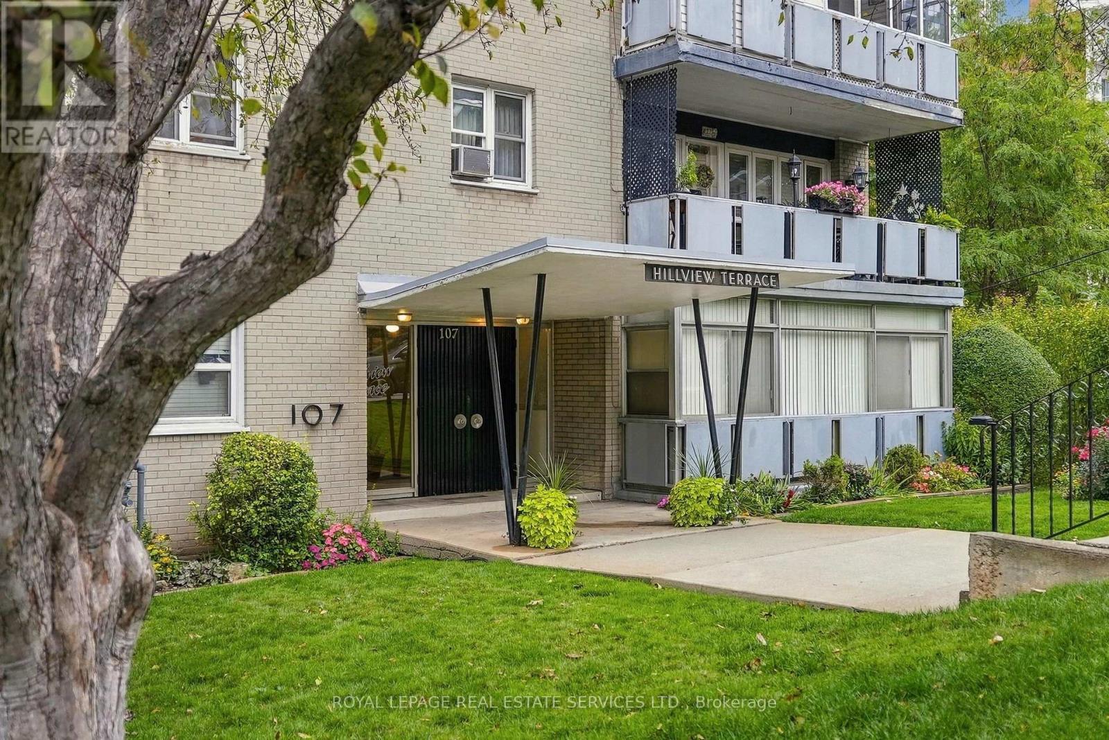 208 - 107 ST. JOSEPH'S DRIVE, Hamilton, Ontario