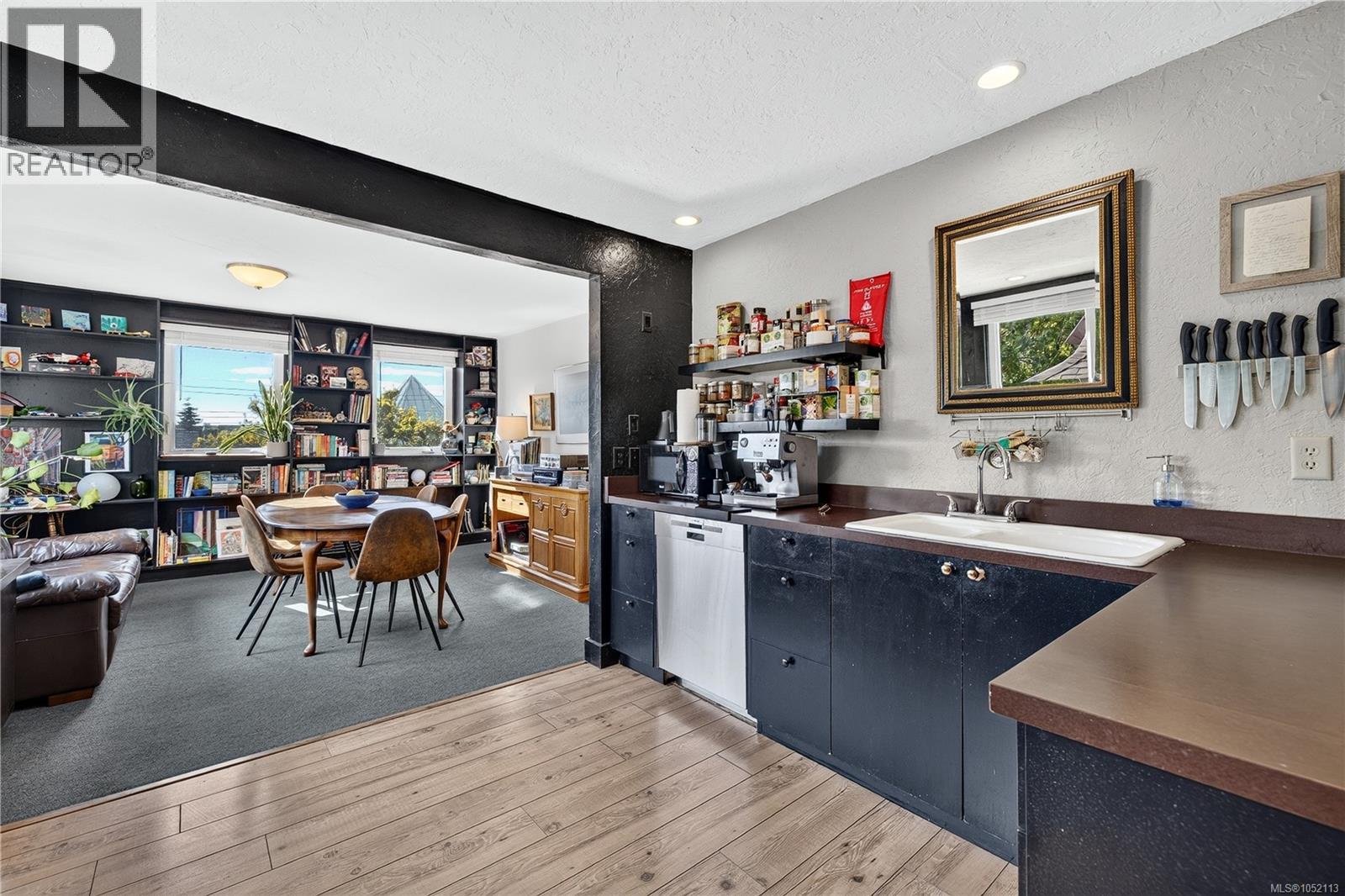106 Superior St, Victoria, British Columbia  V8V 1T1 - Photo 15 - 1052113