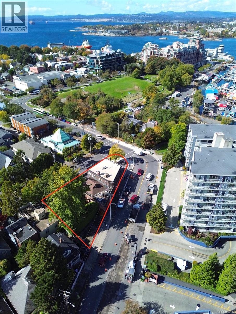 106 Superior St, Victoria, British Columbia  V8V 1T1 - Photo 4 - 1052113