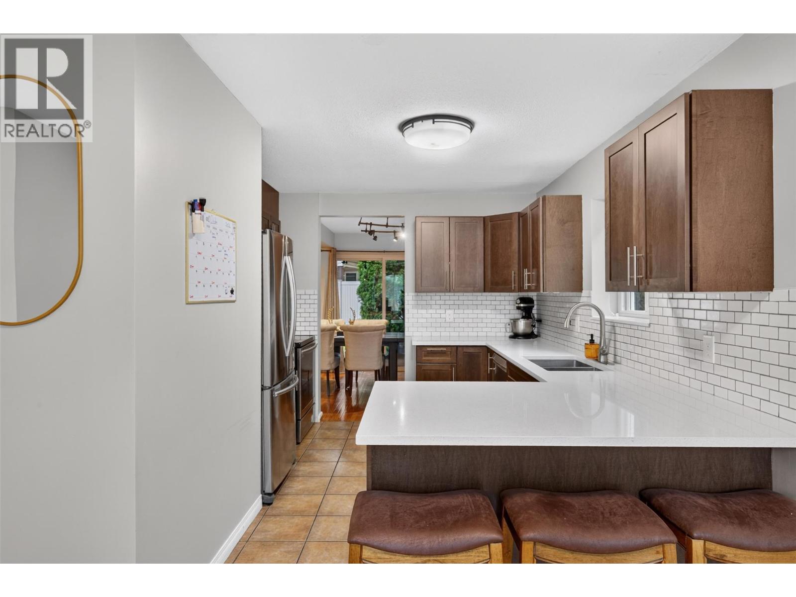 1853 Edgehill Avenue Unit# 10