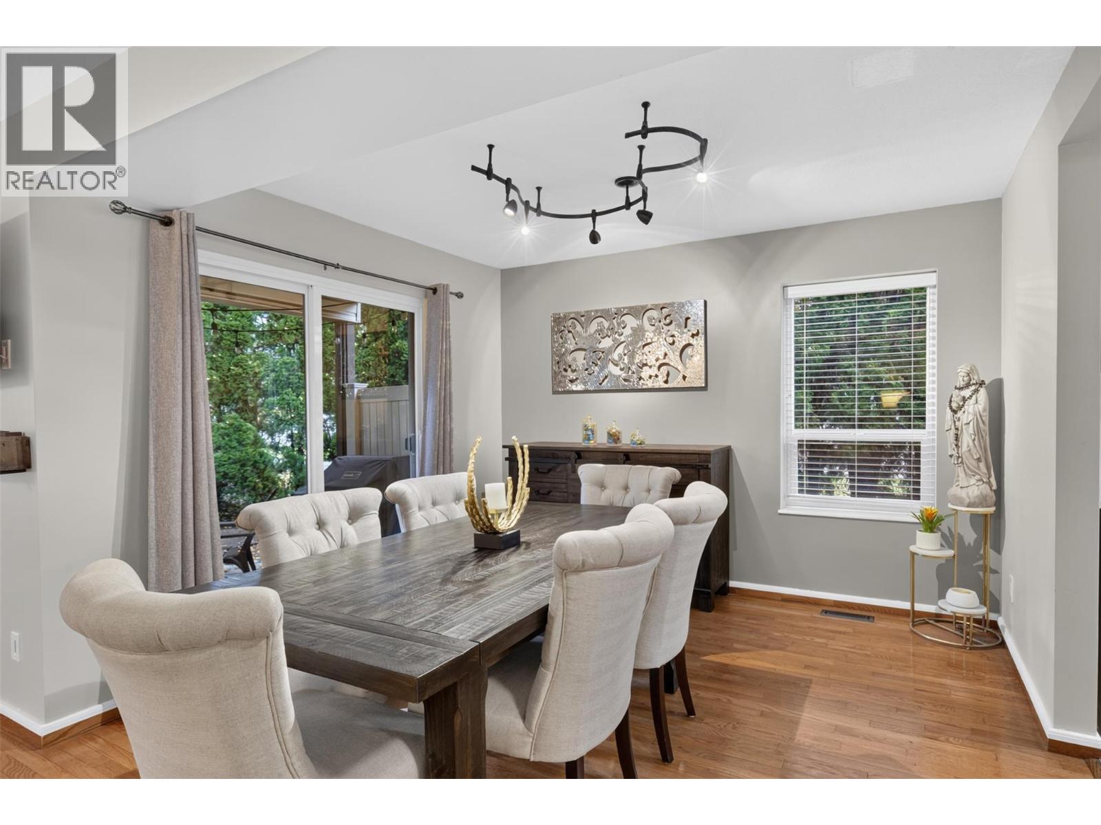 1853 Edgehill Avenue Unit# 10