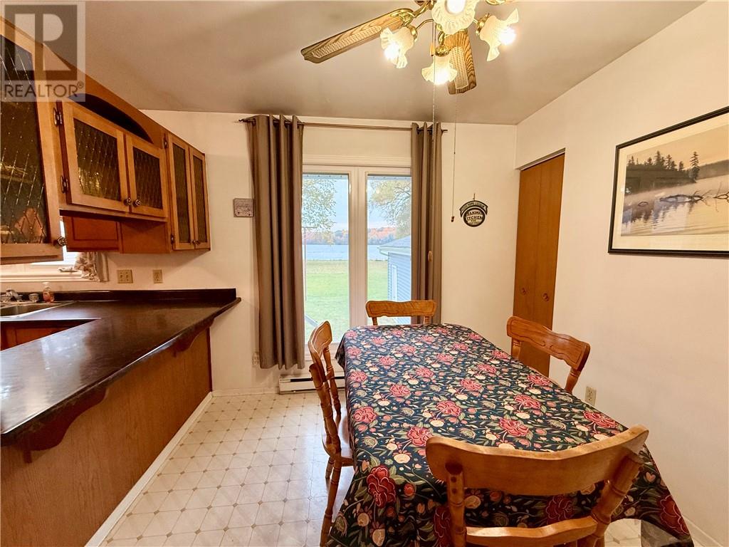 233 Woodward Avenue, Blind River, Ontario  P0R 1B0 - Photo 7 - 2130946