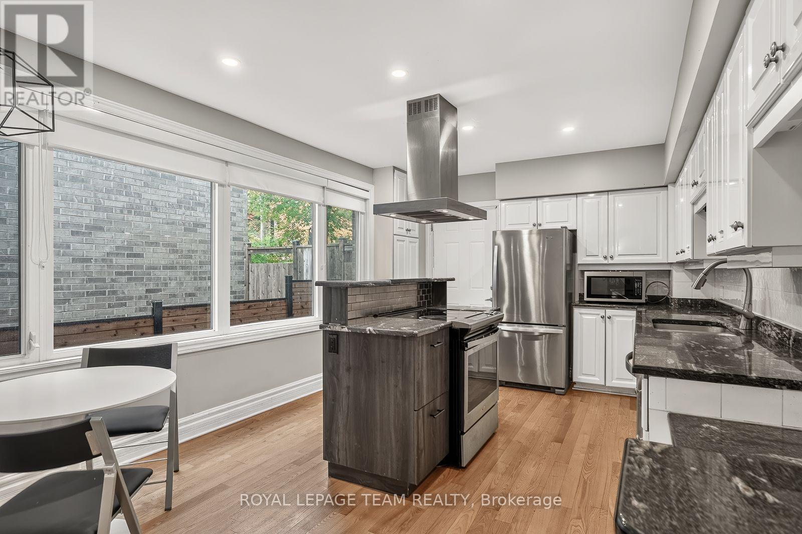 447 - 449 Green Avenue, Ottawa, Ontario  K1M 1L1 - Photo 7 - X13804568
