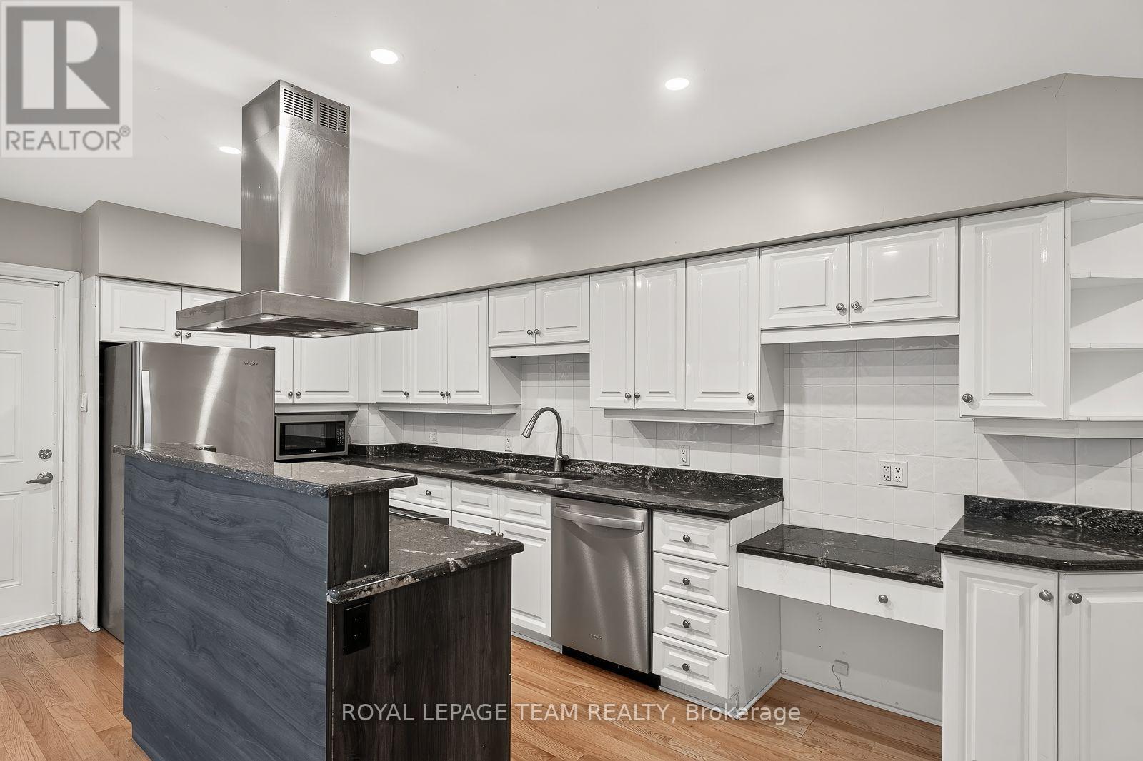 447 - 449 Green Avenue, Ottawa, Ontario  K1M 1L1 - Photo 8 - X13804568