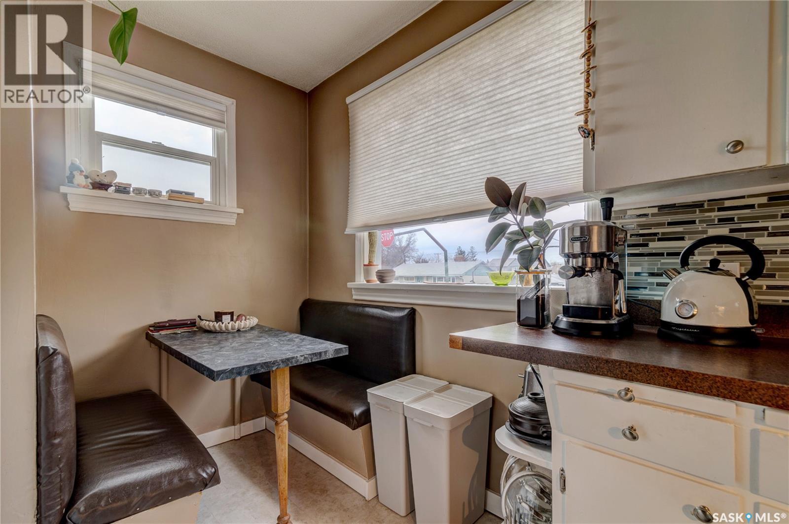 2079 Pasqua Street, Regina, Saskatchewan  S4T 4M1 - Photo 8 - SK051256